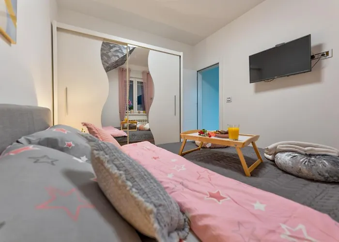 Skyline Lux Zlatna Lisica 公寓 兹拉蒂博尔