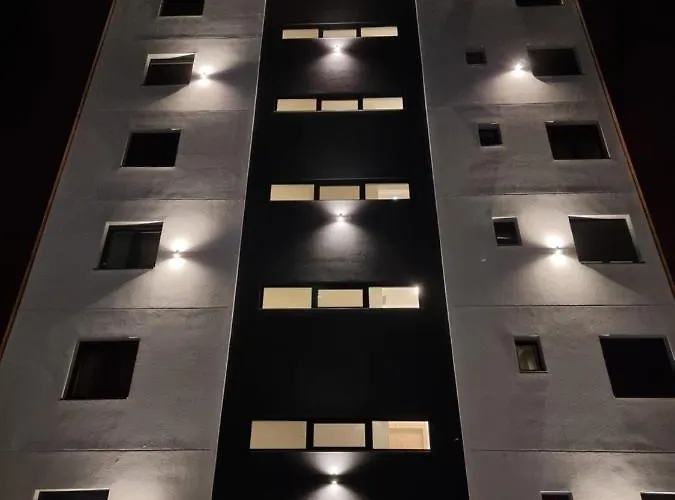 Skyline Lux Zlatna Lisica * 즐라티보